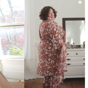 2/3x 70's print robe